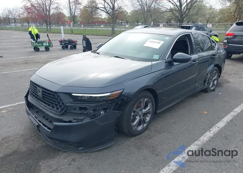 2024 Honda Accord Ex z USA, uszkodzony, nr VIN 1HGCY1F38RA001693